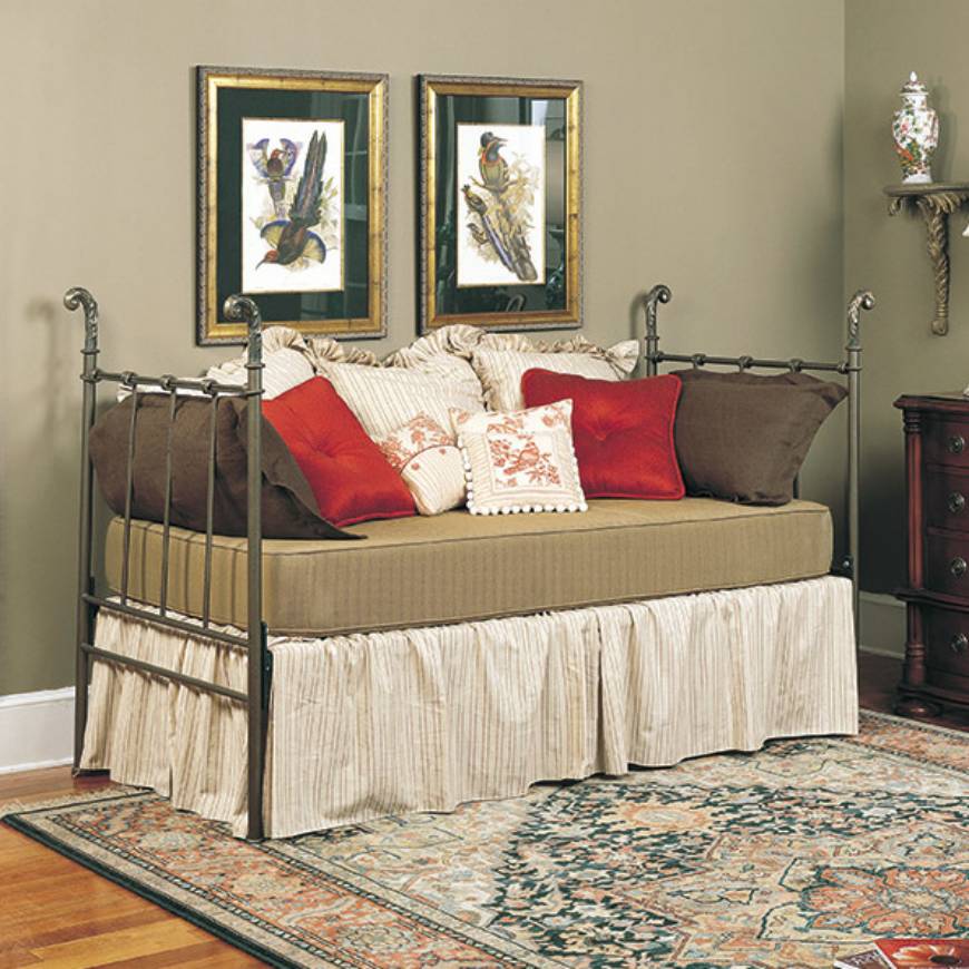 Picture of DAPHNE DAYBED